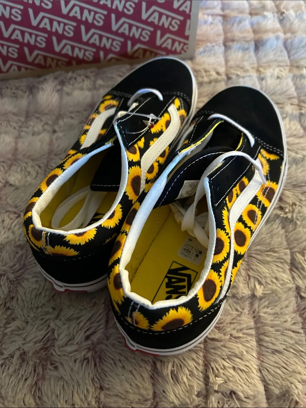 Vans Kids Sunflower Old Skool Sneakers size 6